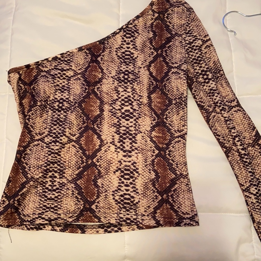 One Shoulder Snakeskin Top